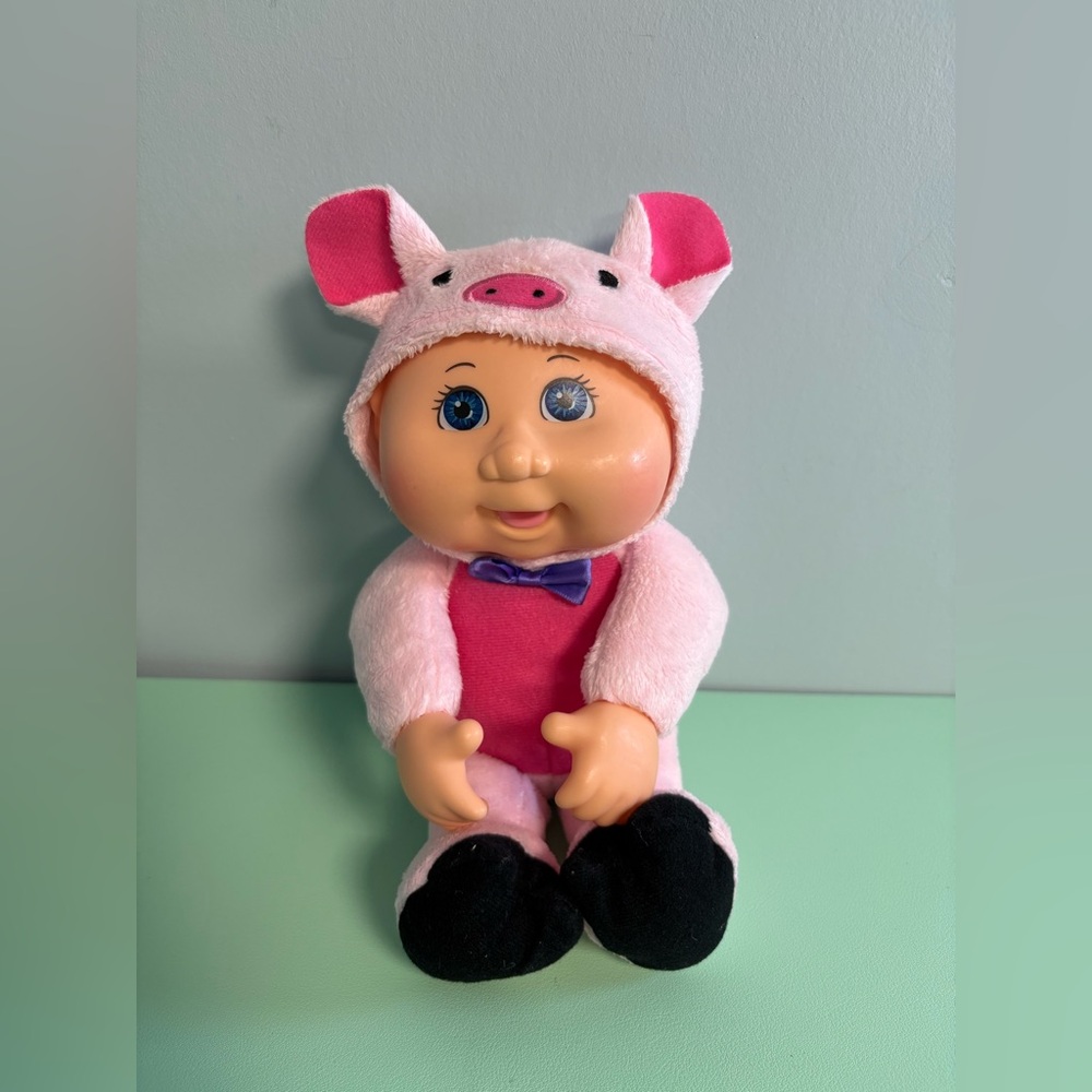 2015 Cabbage Patch Kids Cuties Petunia The Pig Doll, 10” Tall doll, Kid Toy Doll